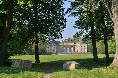 startseite_schloss_im_park