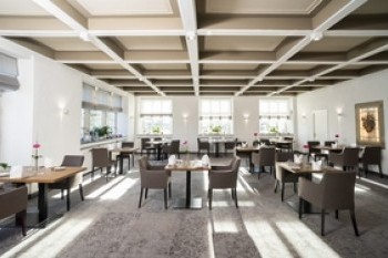 anreisser_gutsschenke_wappenzimmer_neu