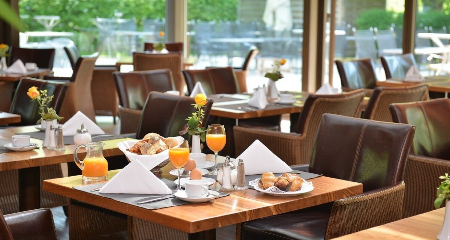 slider_fruehstueckstisch