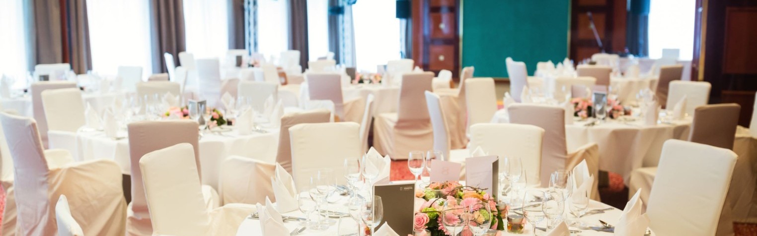 salon-12-runde-bestuhlung-3