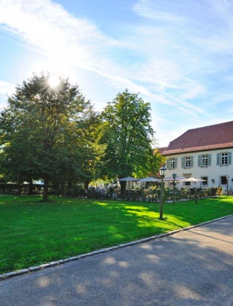 startete_gutsschenke_aussen